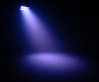 CHAUVET_SlimBankTri18_effet_spot CHAUVET_SlimBankTri18_effet_spot